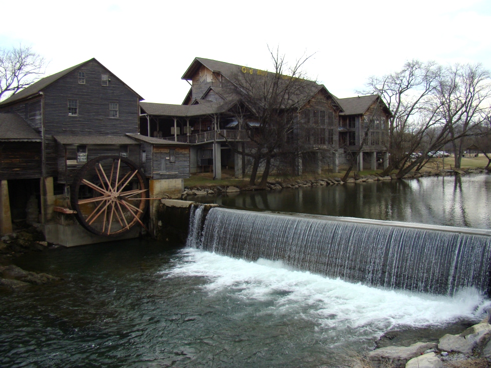 Old Mill Restaurant Pigeon Forge,TN. Campground Creekside RV Park  RV Park Pigeon Forge 