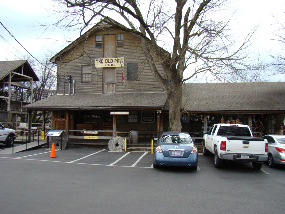 Old Mill Restaurant Pigeon Forge,TN. Campground Creekside RV Park  RV Park Pigeon Forge 