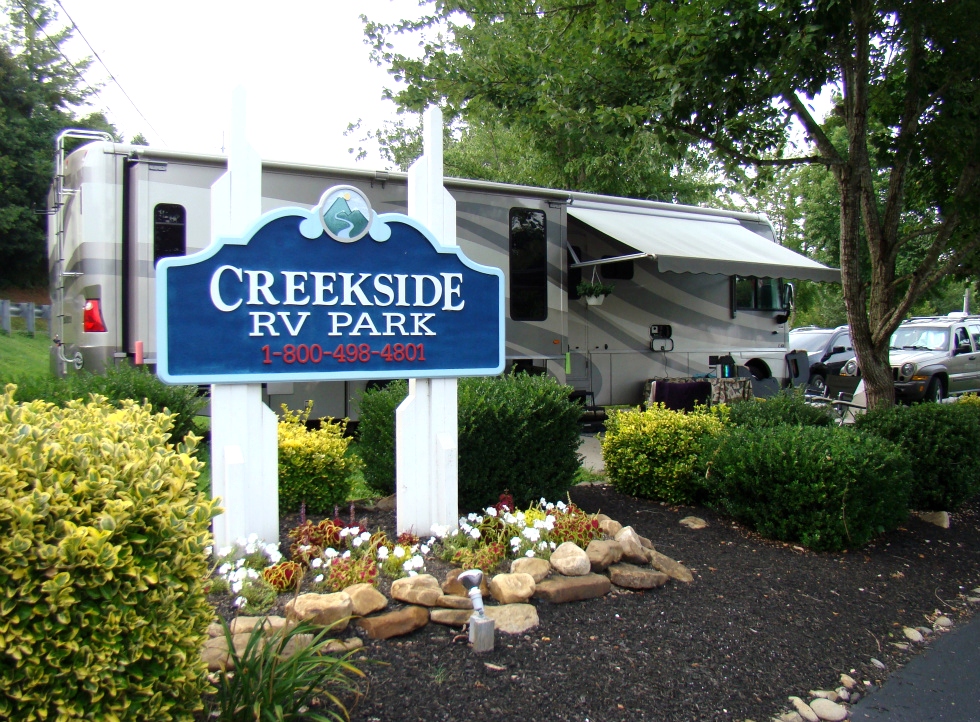 CAMPGROUND PIGEON FORGE TN - CREEKSIDE RV PARK - GOOD SAM PARK #1 CHOICE  RV Park Pigeon Forge 