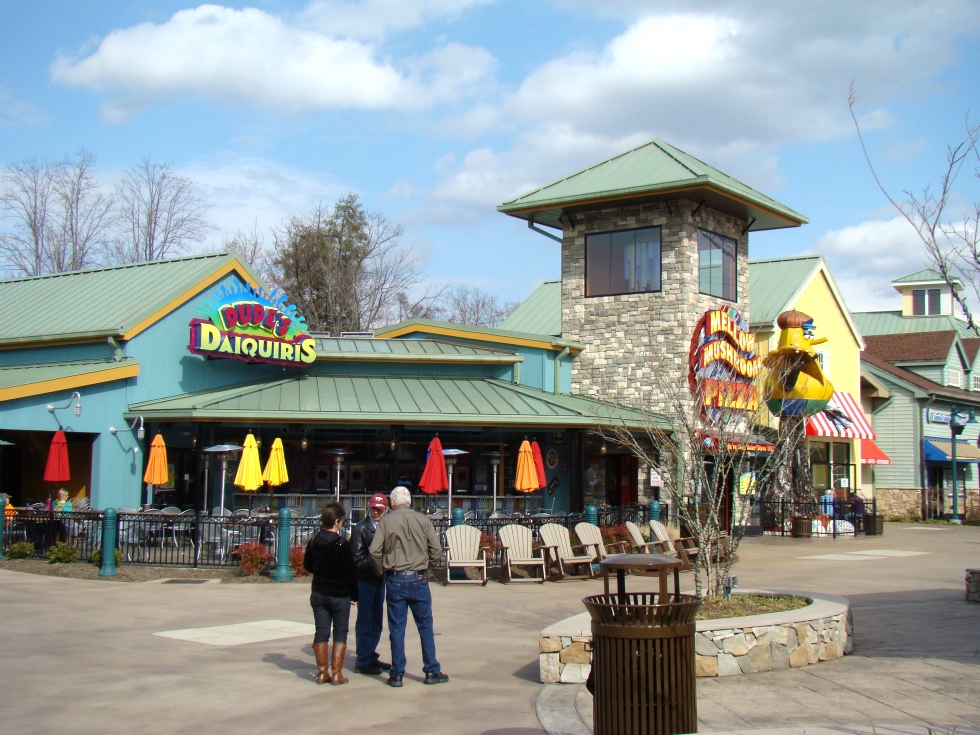 The Island - Great Smoky Mountain Wheel in Pigeon forge  RV Park Pigeon Forge 