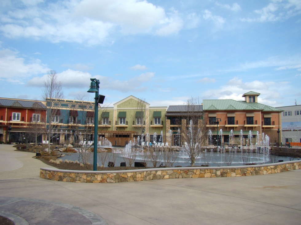 The Island - Great Smoky Mountain Wheel in Pigeon forge  RV Park Pigeon Forge 